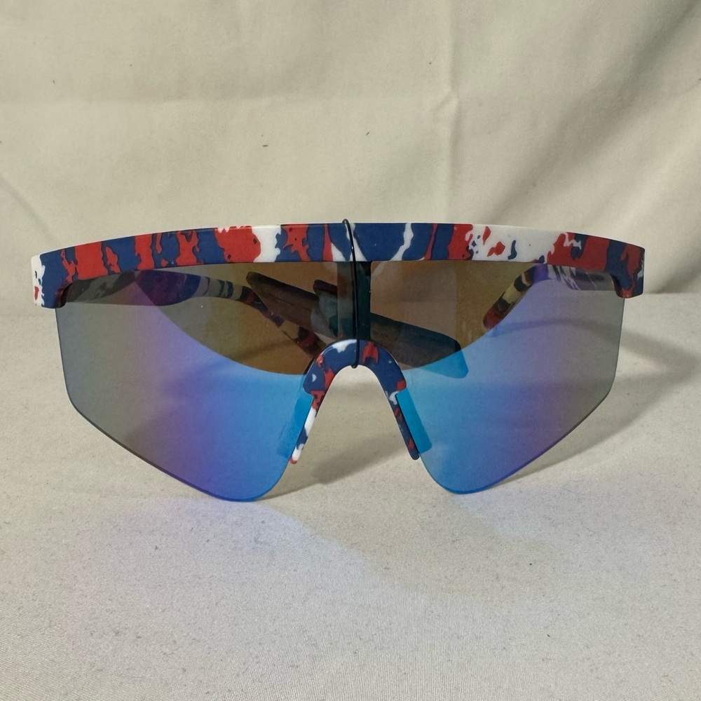 Foster Grant X Panama Jack Polarized Sunglasses Perfect For Bills‎ Fans